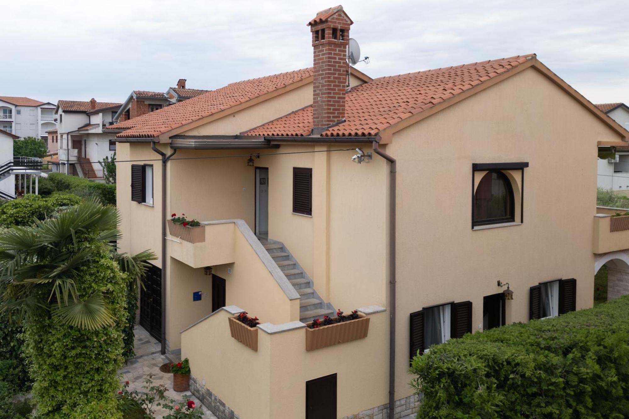 Apartments Mirella Novigrad Istria Exterior foto